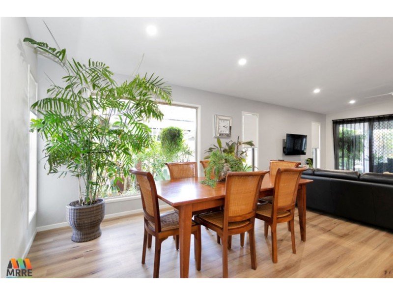 4 Webb Court, Rural View QLD 4740