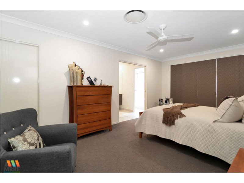 4 Webb Court, Rural View QLD 4740