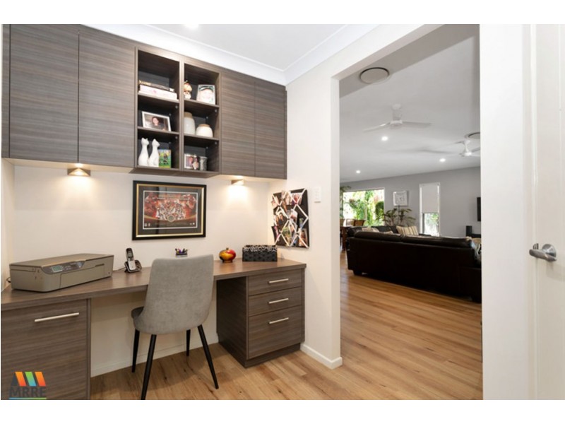 4 Webb Court, Rural View QLD 4740