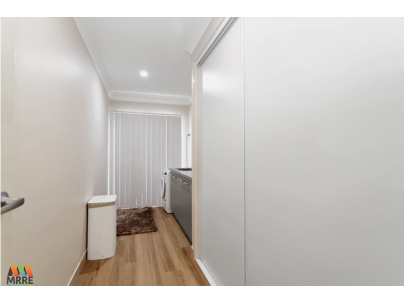 4 Webb Court, Rural View QLD 4740