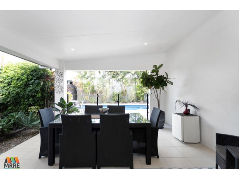 4 Webb Court, Rural View QLD 4740