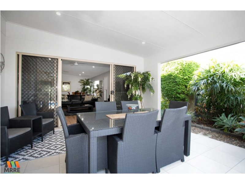 4 Webb Court, Rural View QLD 4740