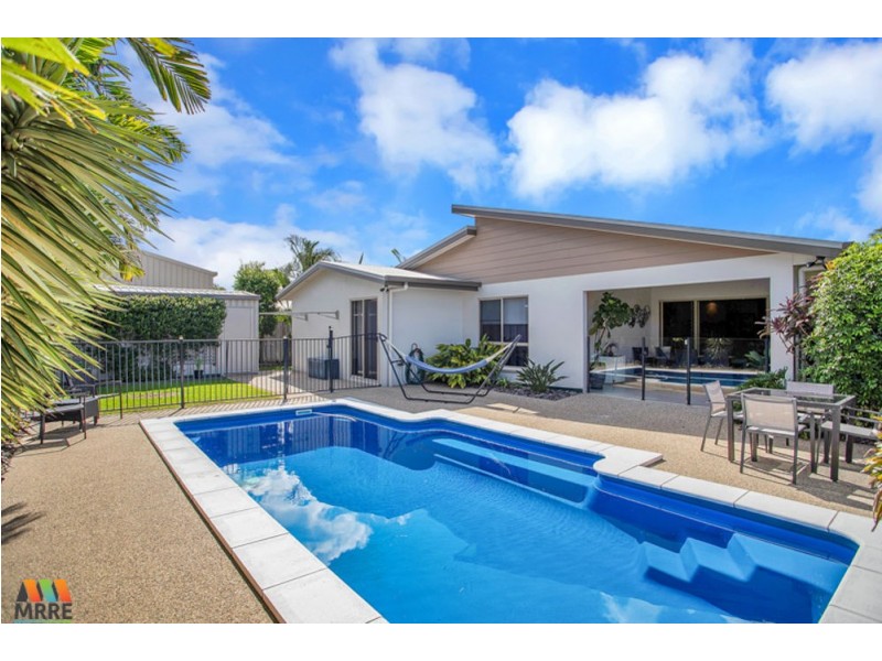 4 Webb Court, Rural View QLD 4740
