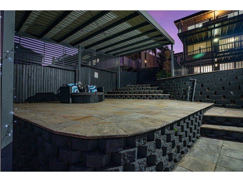 16 James Croker Drive, Mount Pleasant QLD 4740