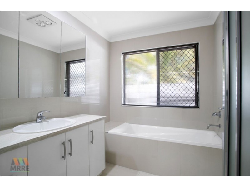 40 Hastings Street, Ooralea QLD 4740