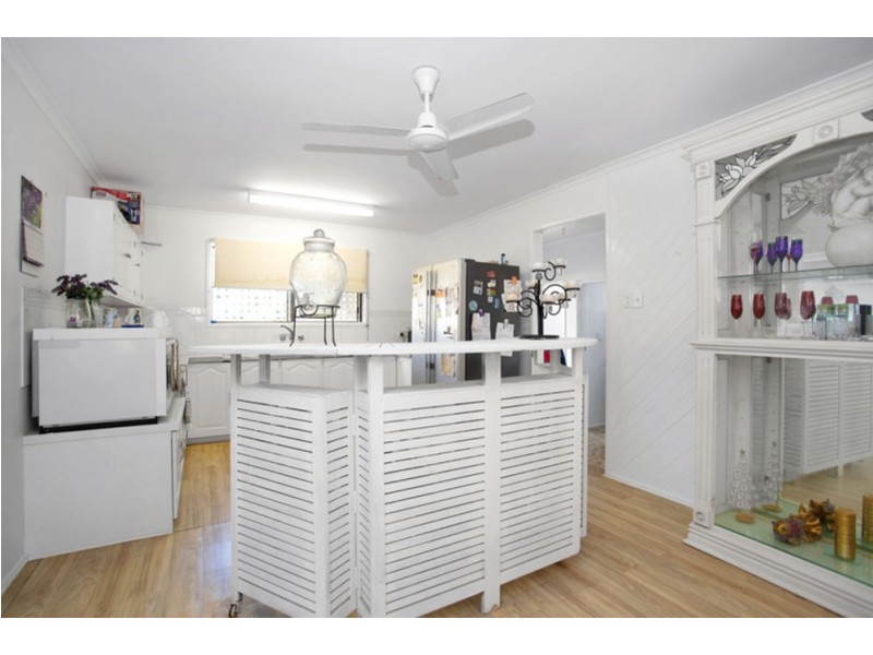 52 Cooper Avenue, Campwin Beach QLD 4737