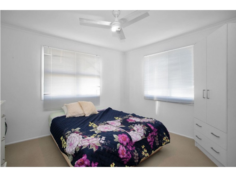 52 Cooper Avenue, Campwin Beach QLD 4737