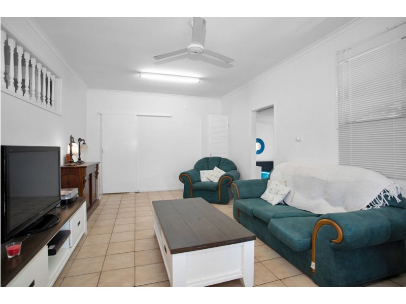 52 Cooper Avenue, Campwin Beach QLD 4737