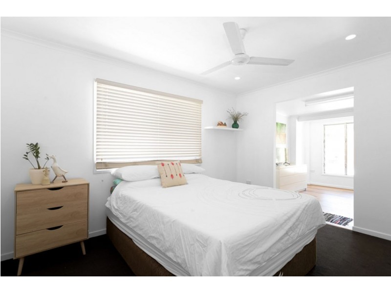 5 Edmonds Street, Bucasia QLD 4750