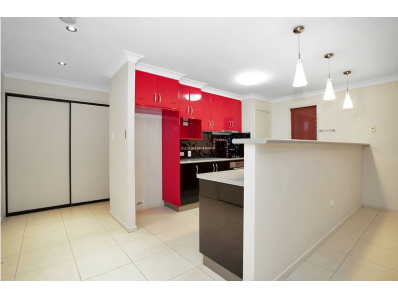 48 Victor Avenue, Glenella QLD 4740
