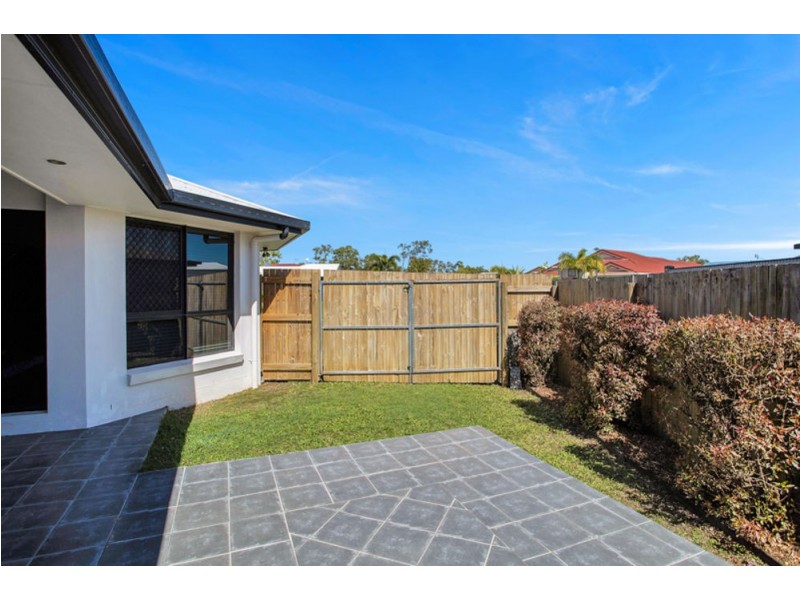 48 Victor Avenue, Glenella QLD 4740