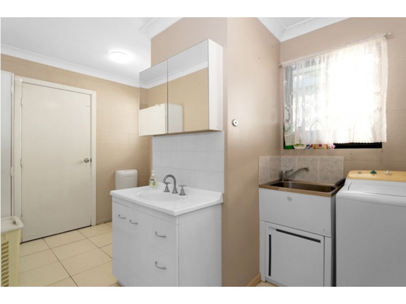 8 ARCHIBALD STREET, South Mackay QLD 4740