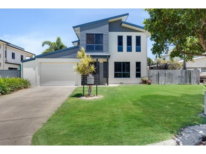 17 Turtle Place, Blacks Beach QLD 4740