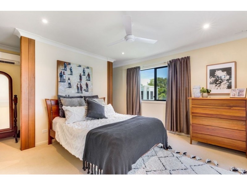 17 Turtle Place, Blacks Beach QLD 4740