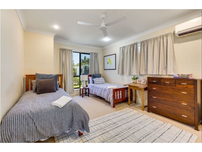 17 Turtle Place, Blacks Beach QLD 4740