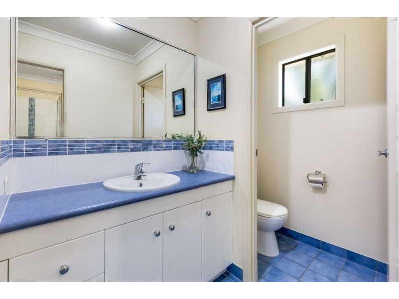 17 Turtle Place, Blacks Beach QLD 4740