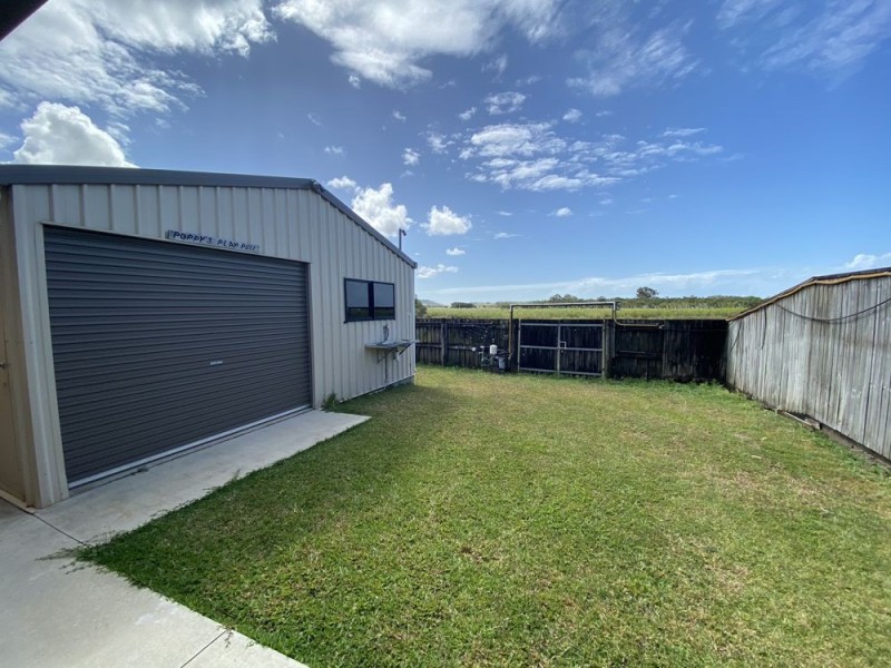 75 Gingham Street, Glenella QLD 4740