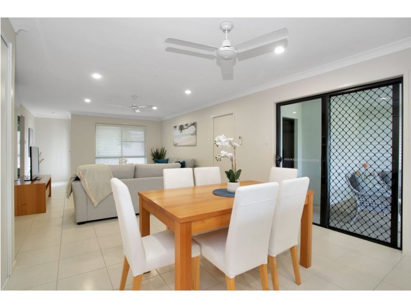 8 Hangan Street, Bucasia QLD 4750
