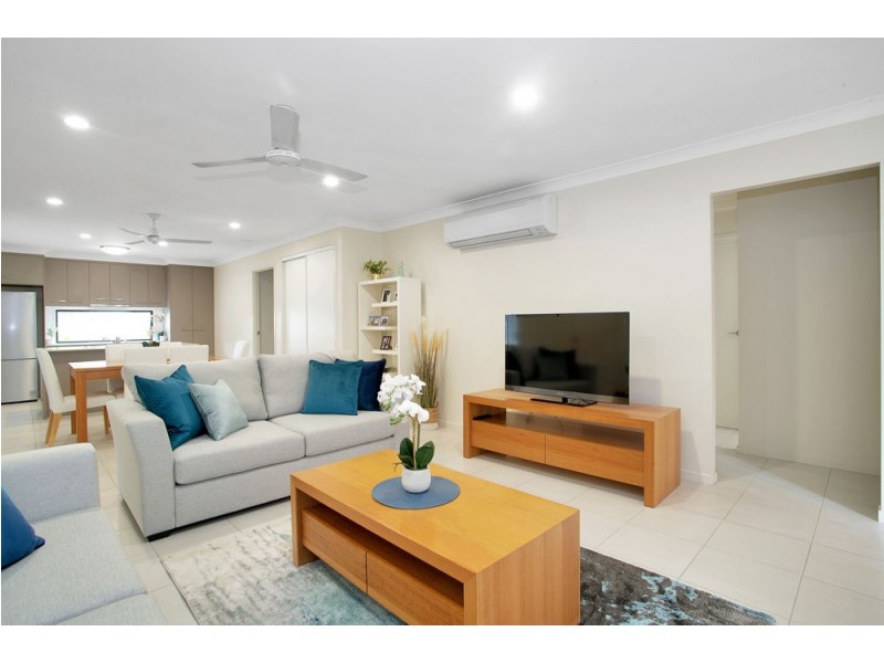 8 Hangan Street, Bucasia QLD 4750