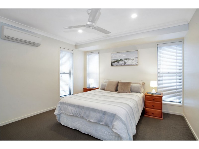 8 Hangan Street, Bucasia QLD 4750