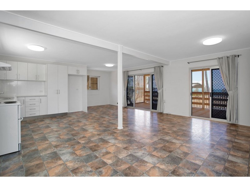 52 The Esplanade, Grasstree Beach QLD 4740