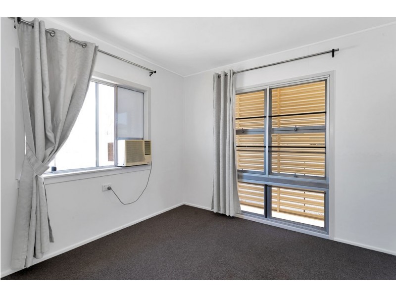 52 The Esplanade, Grasstree Beach QLD 4740