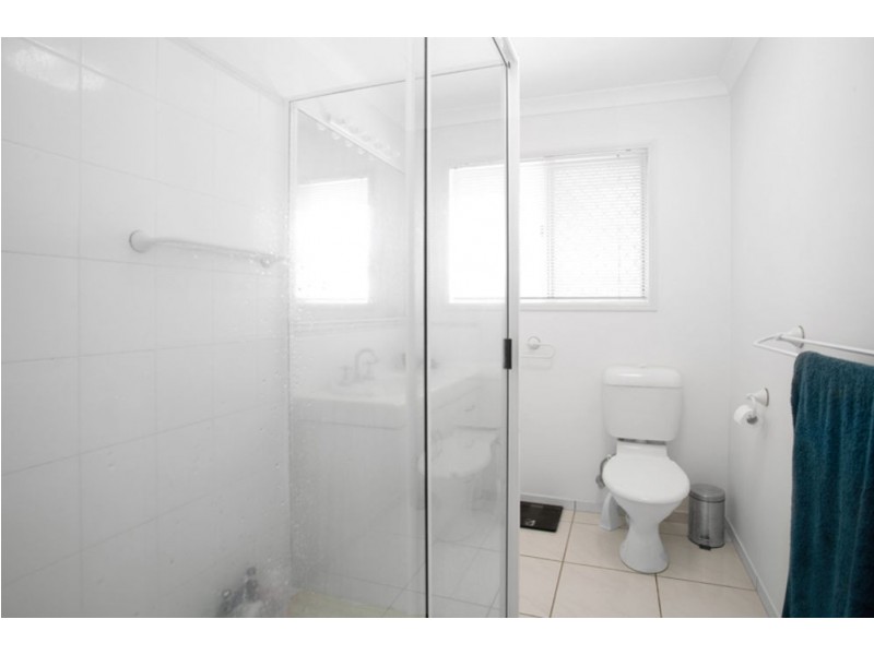 19 Border Street, Glenella QLD 4740