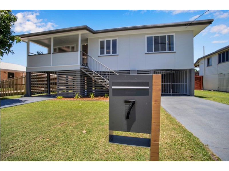 7 MacDonald Street, South Mackay QLD 4740