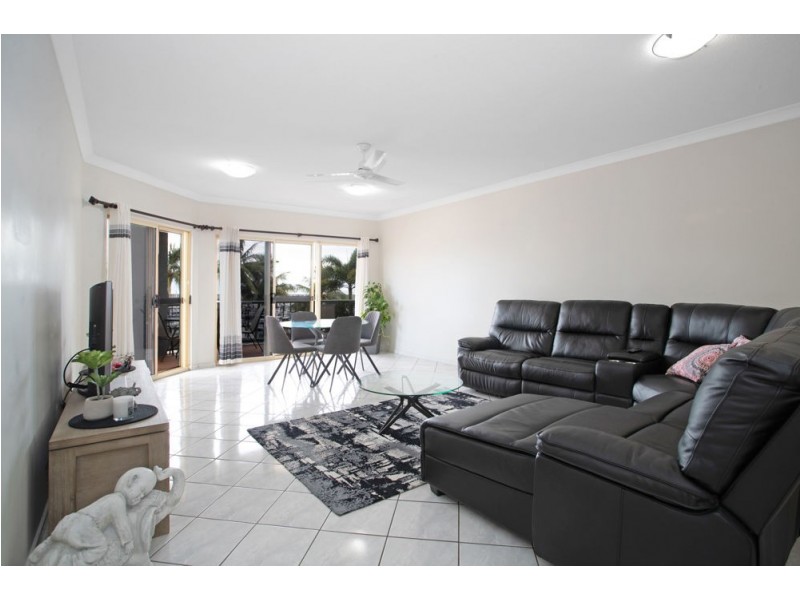 5/3 Megan Place, Mackay Harbour QLD 4740