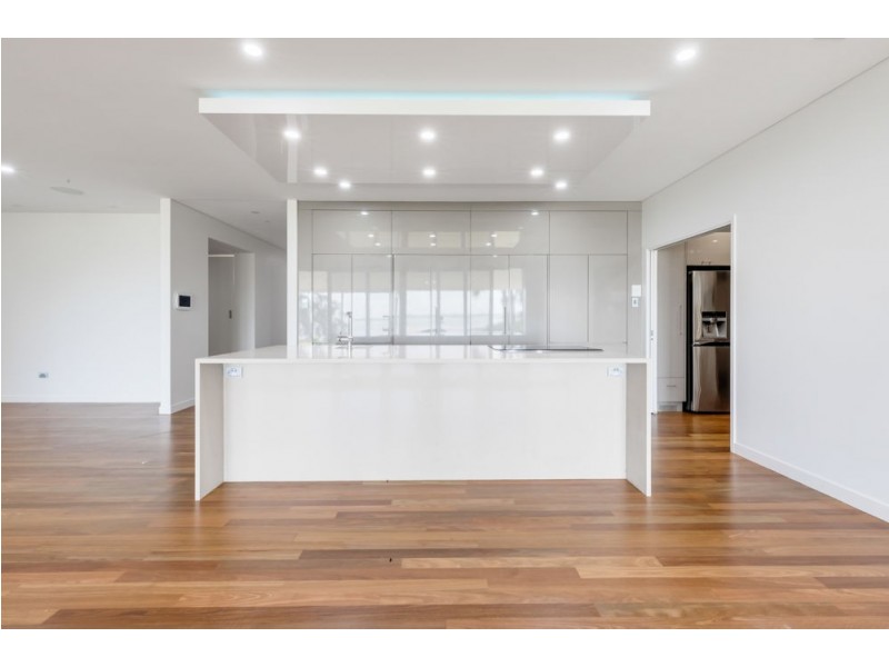 32 Beach Road, Dolphin Heads QLD 4740