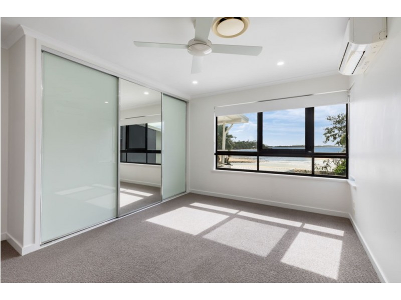 32 Beach Road, Dolphin Heads QLD 4740