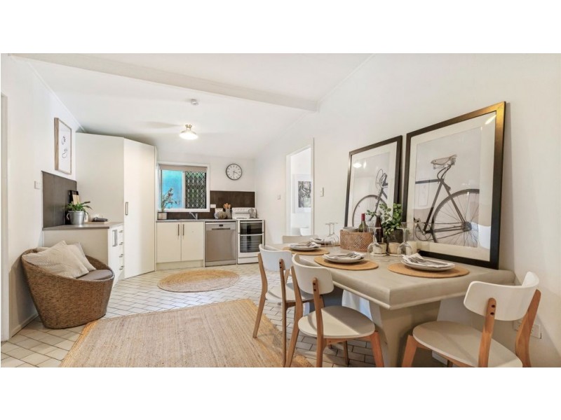 46 Waverley Street, Bucasia QLD 4750