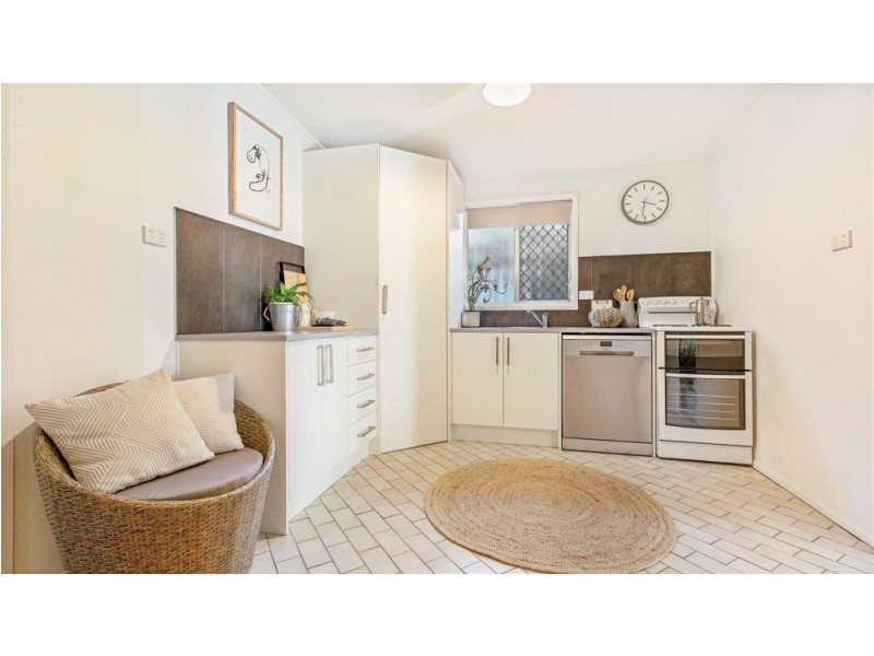 46 Waverley Street, Bucasia QLD 4750