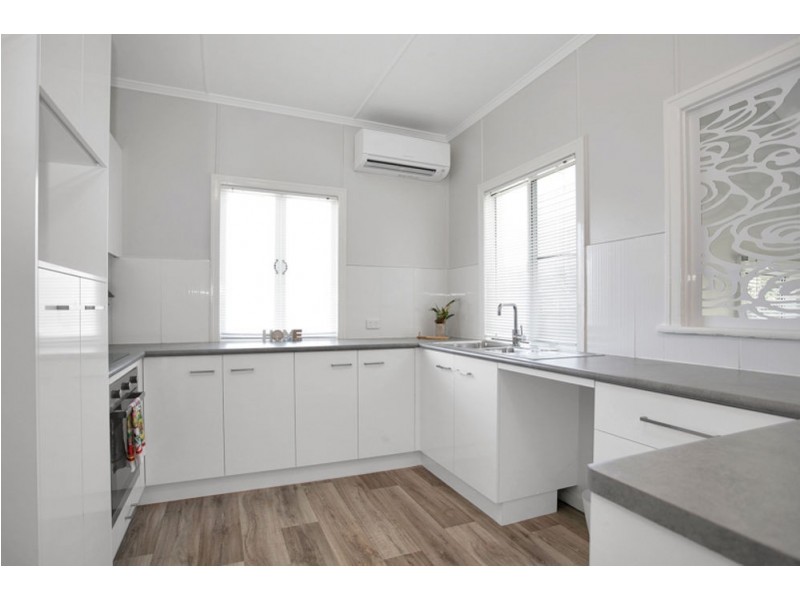 64 Canberra Street, North Mackay QLD 4740