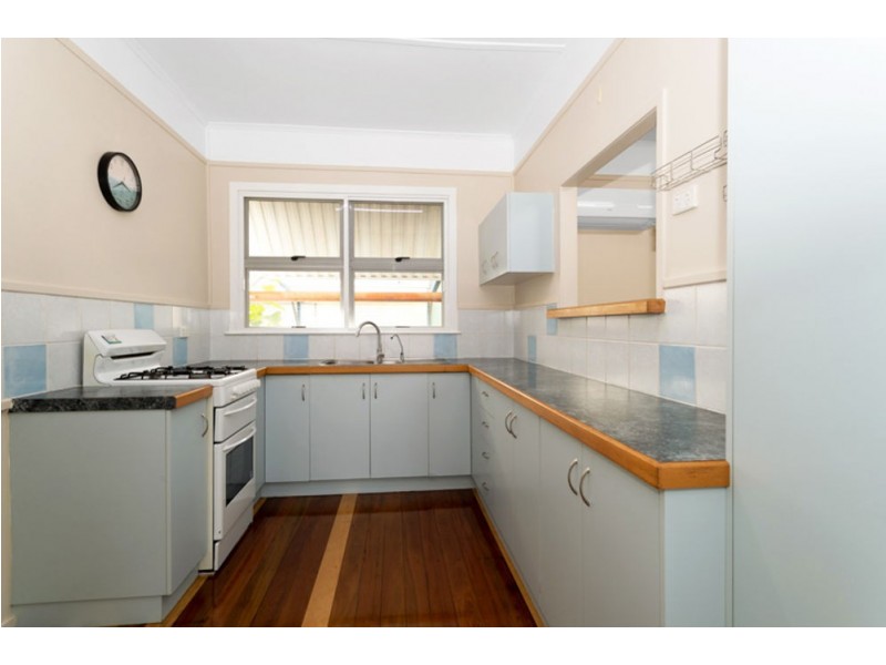33 Forgan Street, North Mackay QLD 4740