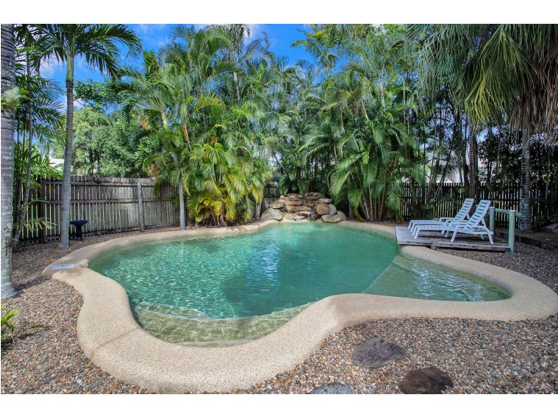 17 Griffin Street, Mackay QLD 4740