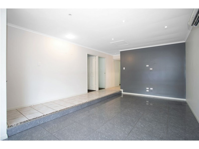 1/9 High Street, Walkerston QLD 4751