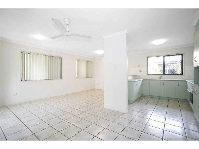 1/9 High Street, Walkerston QLD 4751