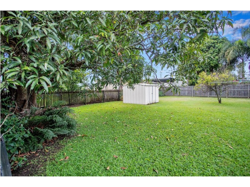 28 Dennis Street, South Mackay QLD 4740