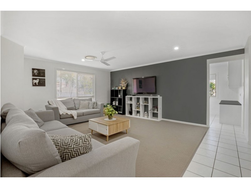 26 Lochmaben Court, Beaconsfield QLD 4740