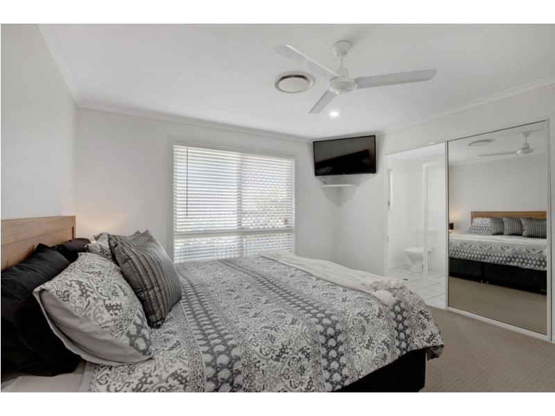 26 Lochmaben Court, Beaconsfield QLD 4740