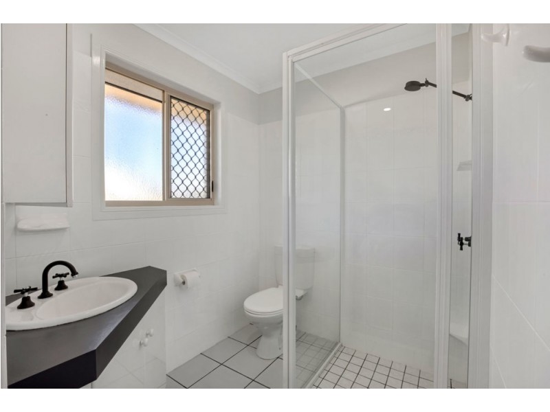 26 Lochmaben Court, Beaconsfield QLD 4740