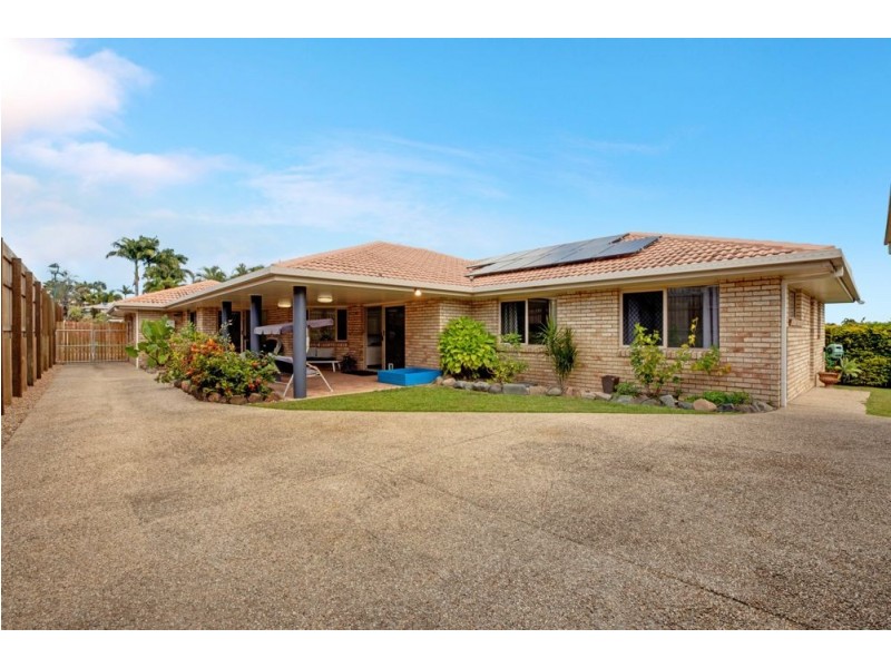 26 Lochmaben Court, Beaconsfield QLD 4740