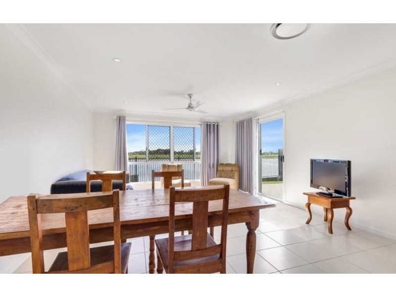 73 Superior Boulevard, Andergrove QLD 4740