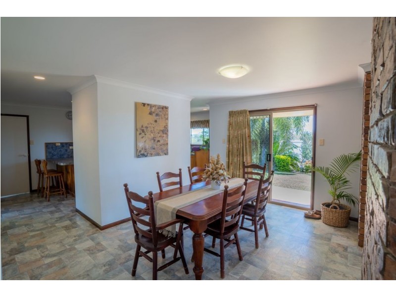 29 Mifsud Drive, Sarina Beach QLD 4737