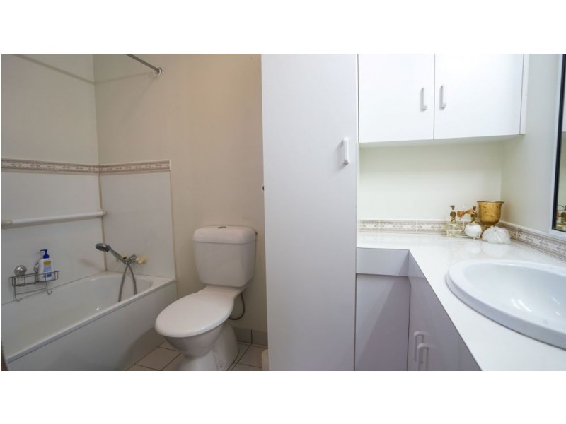 29 Mifsud Drive, Sarina Beach QLD 4737