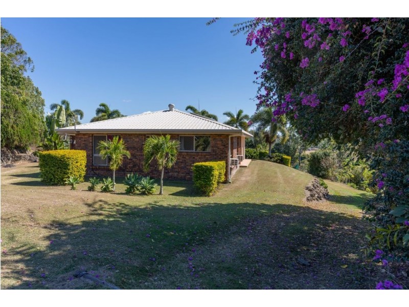 29 Mifsud Drive, Sarina Beach QLD 4737