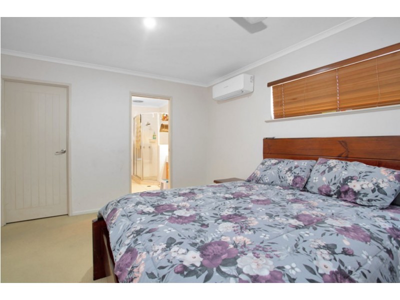 4 Tymons Court, Eimeo QLD 4740