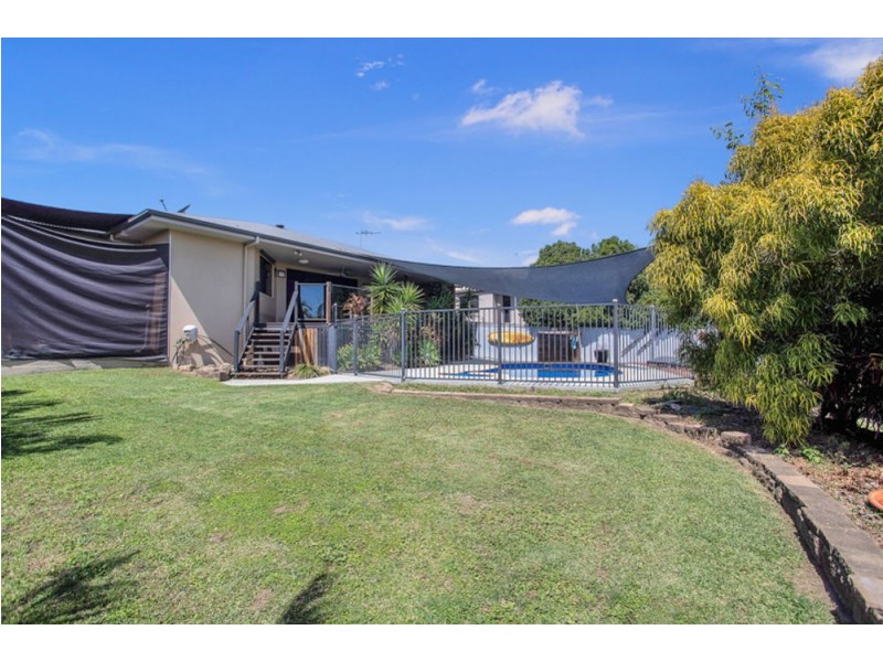 4 Tymons Court, Eimeo QLD 4740