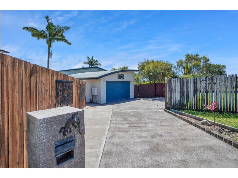 12 Seacove Court, Eimeo QLD 4740
